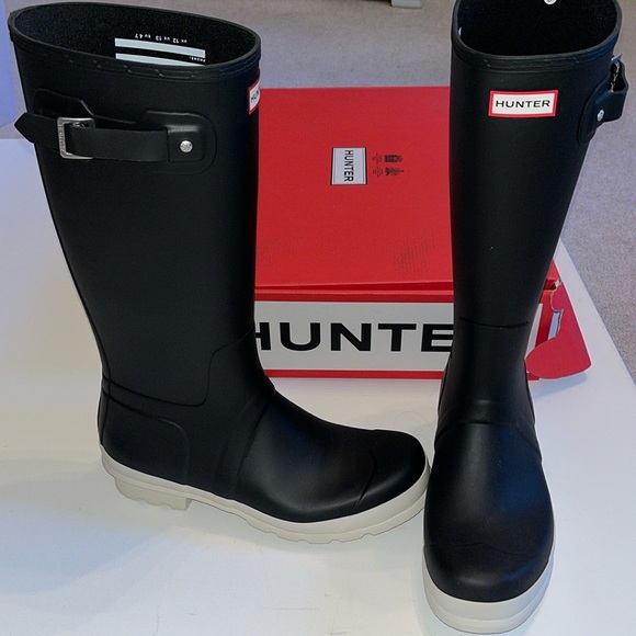Hunter 13 - mens original tall rain boots buckle Black with white BRAND NEW